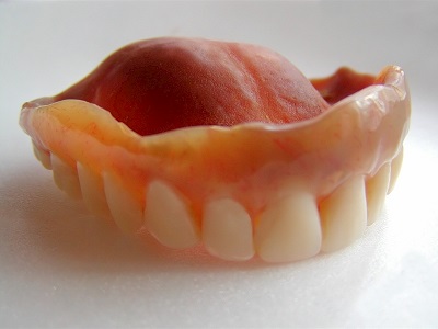 zubni-protezy