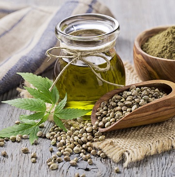 Konopný olej, který je získáván z konopných semen, má různé potenciální účinky na zdraví. 