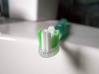 Jak vybrat zubní kartáček?