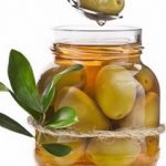 Olivový olej jako zdravá superpotravina – proč si ho dát?