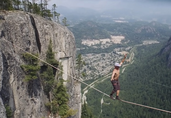 Slacklining ve výškách (pro zkušené matadory)