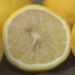 Citron na akné a pleť? Je citronová šťáva dobrá na akné a jizvy po akné?